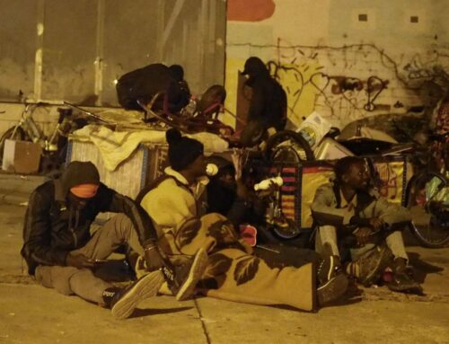 B9: Quan el dret a un sostre acaba al carrer